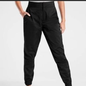 Athleta radiant joggers like new!